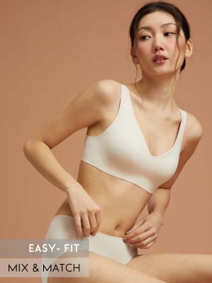 Invisible Free Cut Full Cup T-Shirt Wireless Bralette (Cup A-B)