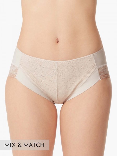 Lace Seamless Short Brief