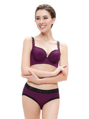Lace Trimmed Low-rise Brief