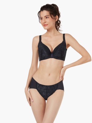Lace Coolness Bikini Brief