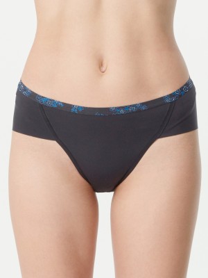 Seamless Free-cut Bikini Brief