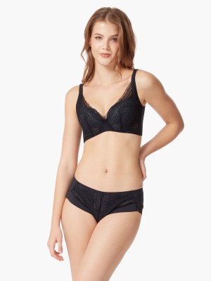 Lace Deep V Push Up Bra