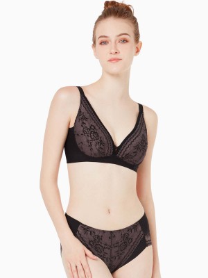 Tactel® Deep V Moulded Bra