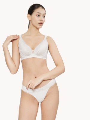 Tactel® Deep V Moulded Bra (Cup A-D)