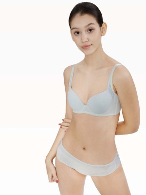 Breathable Moulded Sports Bra