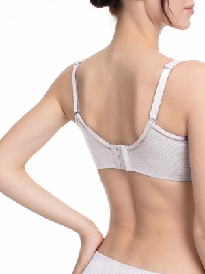 Breathable Moulded Sports Bra (Cup A-D)