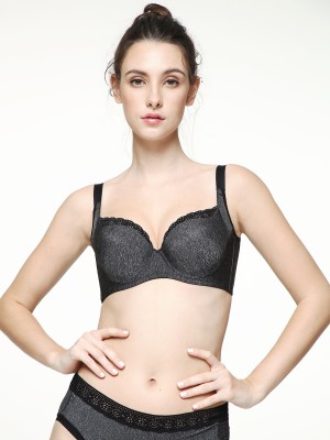 Lace Trim T-Shirt Bra