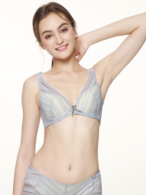 Lace Deep V Push Up Bra