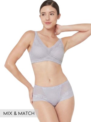 Non-wired Cami Bra (Cup A-D)