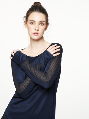 Free-cut Hi-Lo Long Sleeve Top