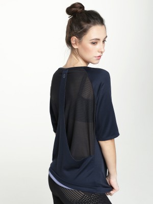 Elbow Sleeve Free Cut Back Vent Tee