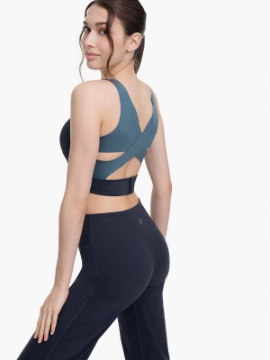 Cross Back Wireless Mould Sports Bra (Cup A-D)